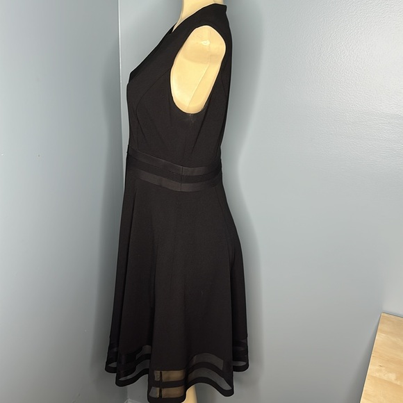 Calvin Klein black tulle detail sleeveless fit and flare dress size 10 - Picture 4 of 7